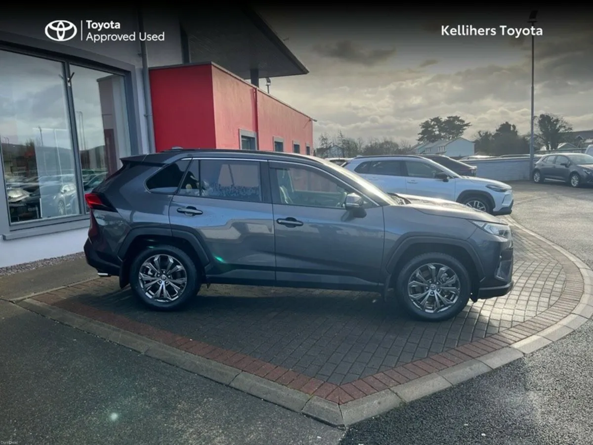 Toyota RAV4 RAV4 HYBRID SOL 4DR AUTO - Image 3