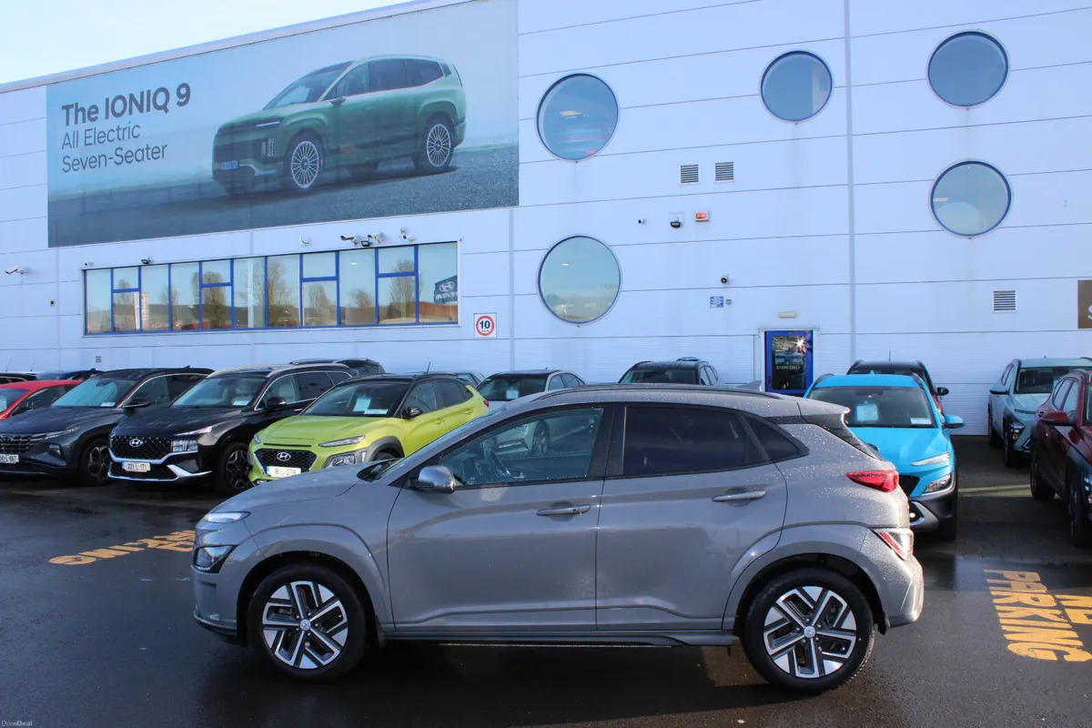 Hyundai KONA 2022 - Image 2