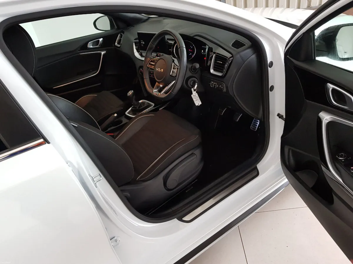 Kia Ceed MY23 1.0HP GTL 5DR - Image 4