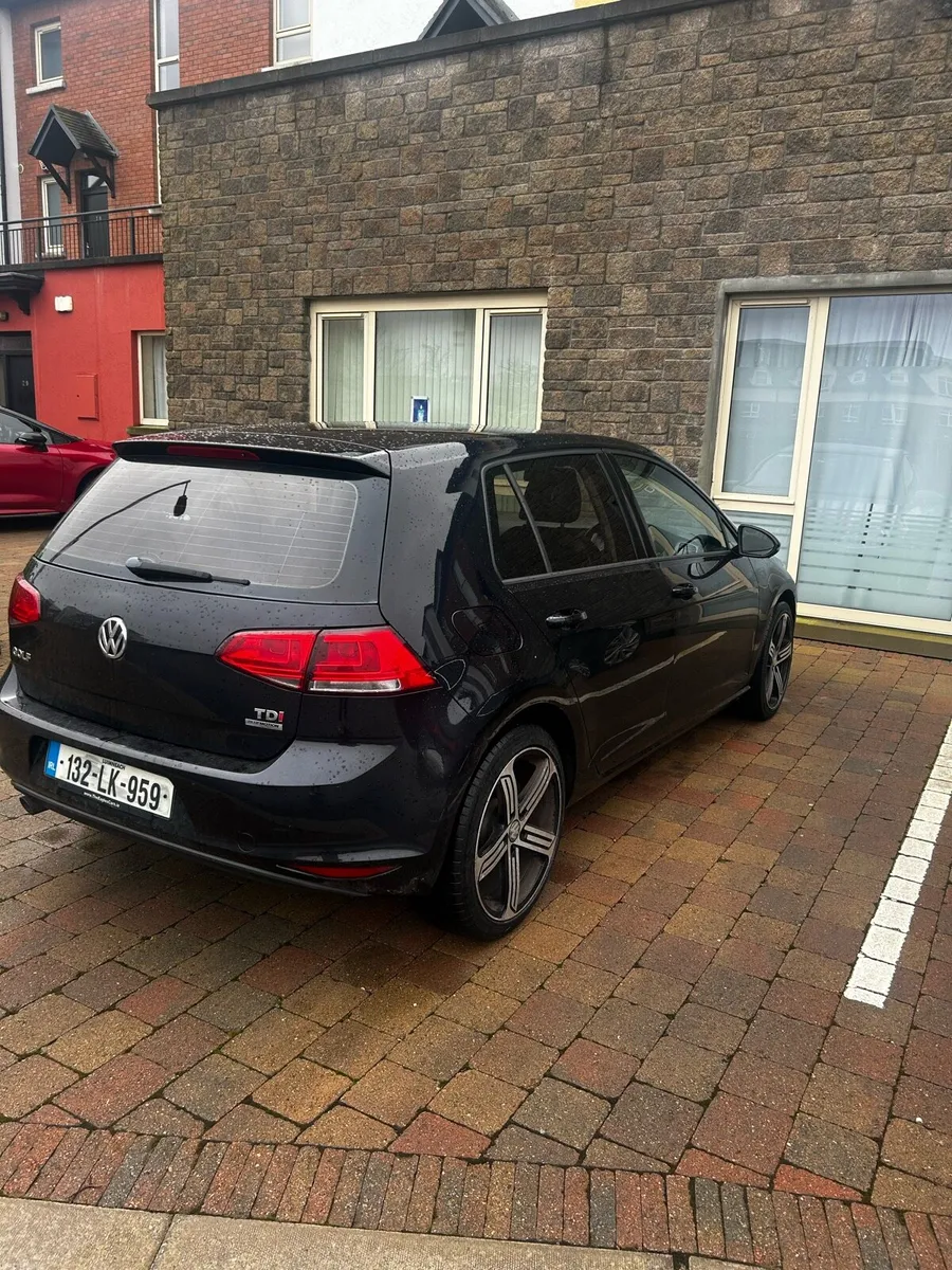 Black Golf 1.6 TDI - Image 3