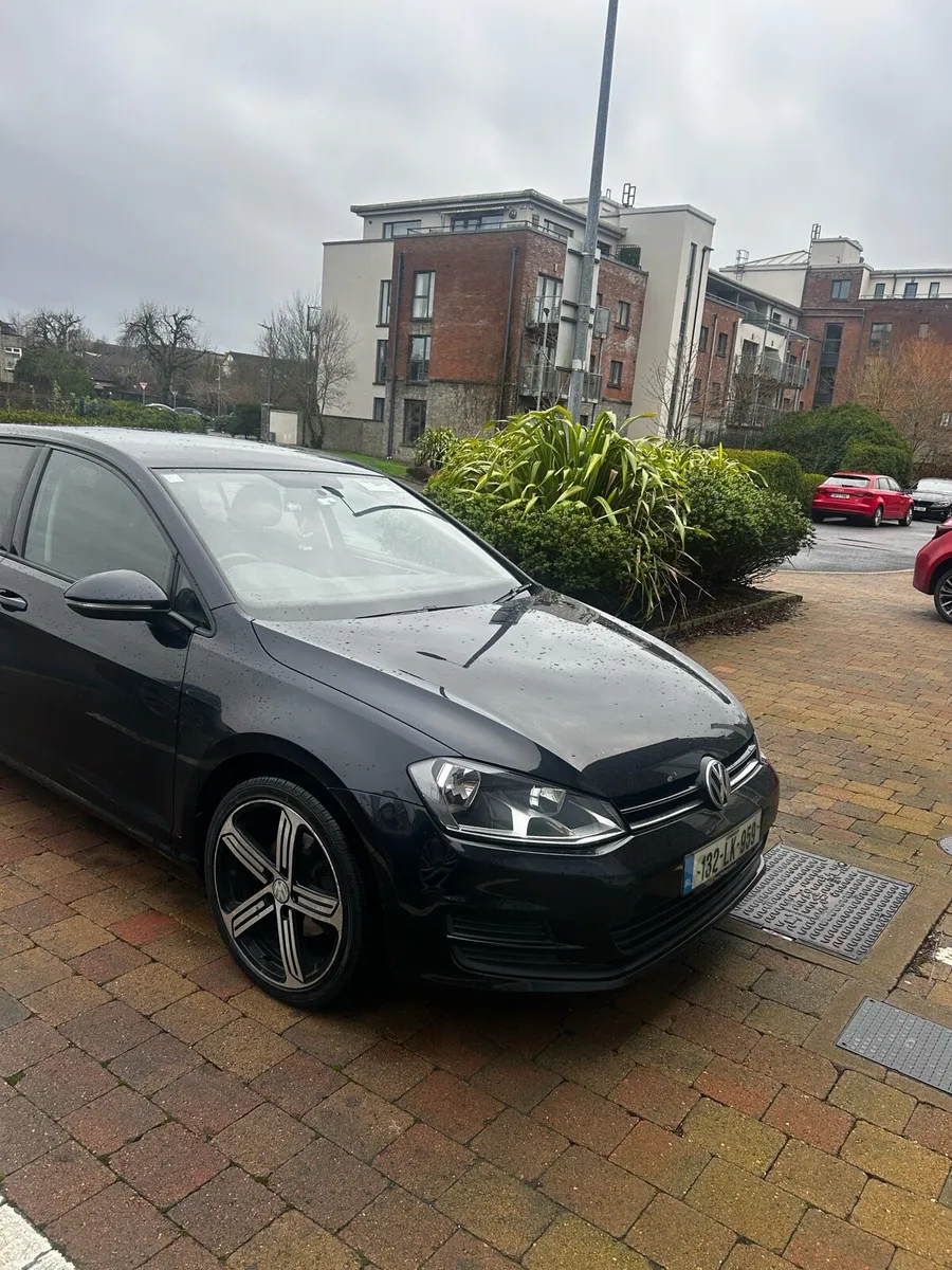 Black Golf 1.6 TDI - Image 4