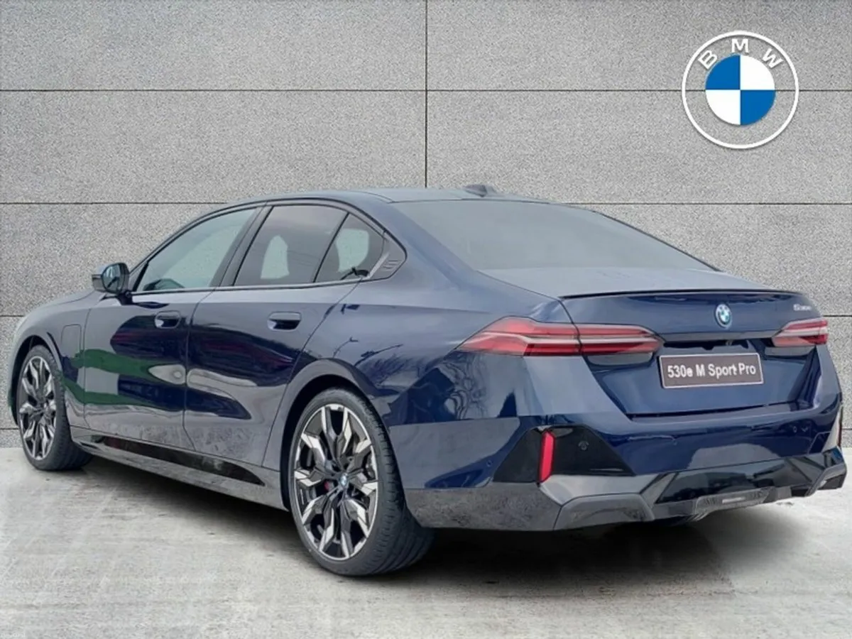 BMW 5-Series 530e M Sport Pro - Image 2
