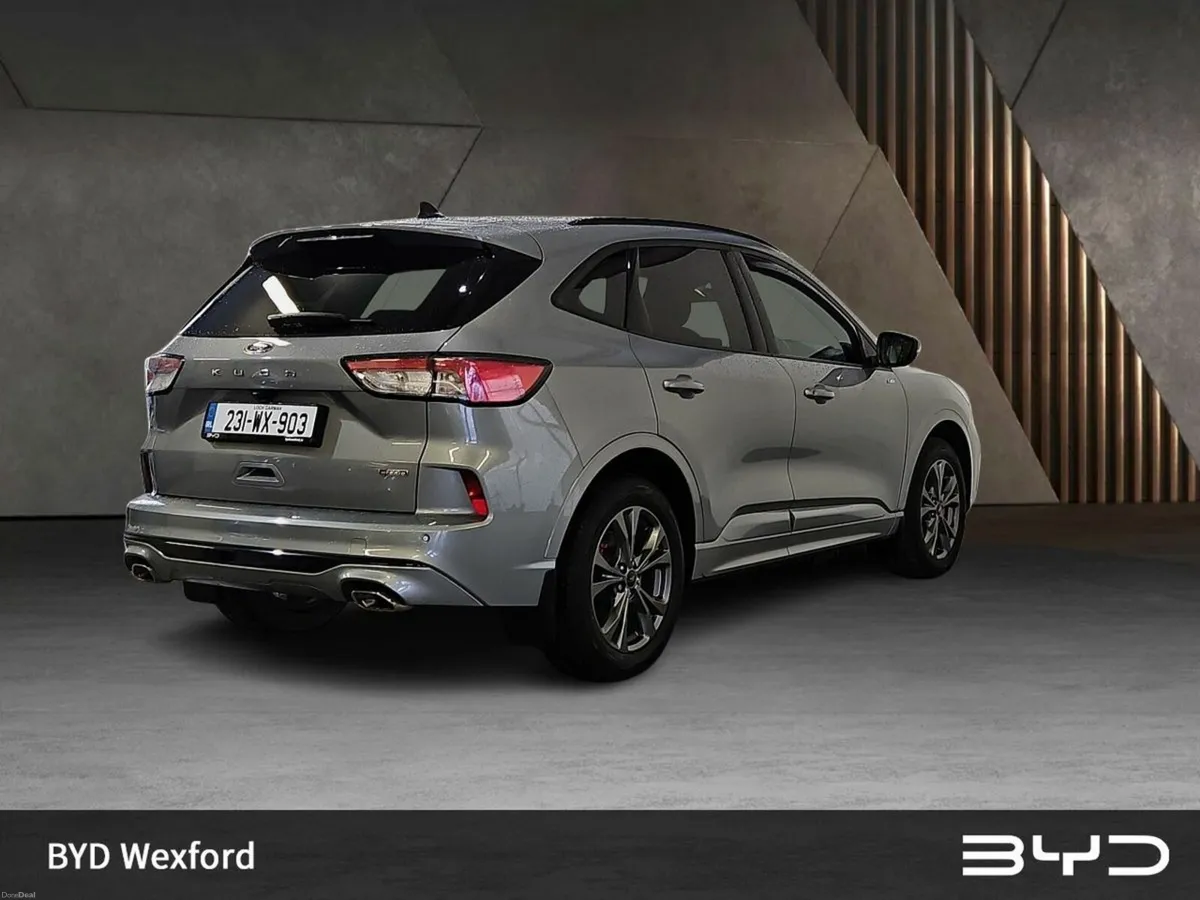 Ford Kuga 2.5 Duratec 225PS PHEV ST-Line Auto - Image 3
