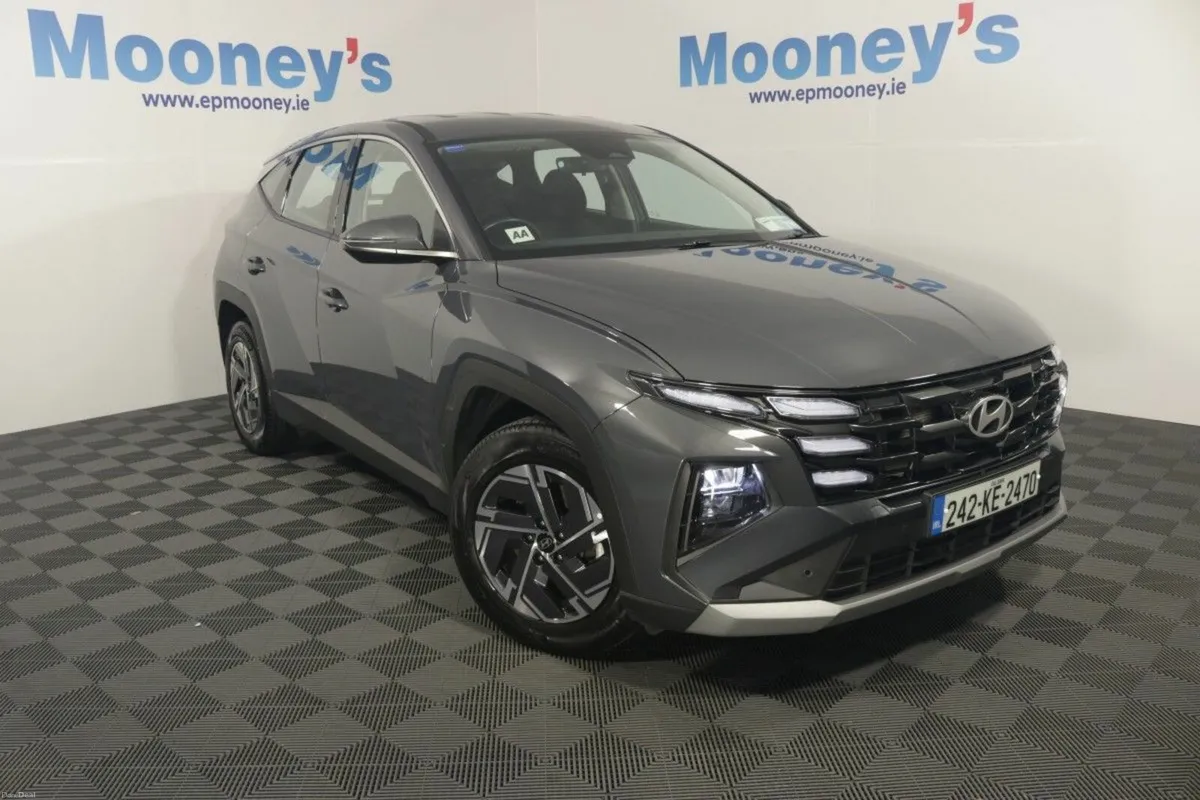 Hyundai Tucson COMFORT PLUS 1.6L DIESEL SUV - Image 1