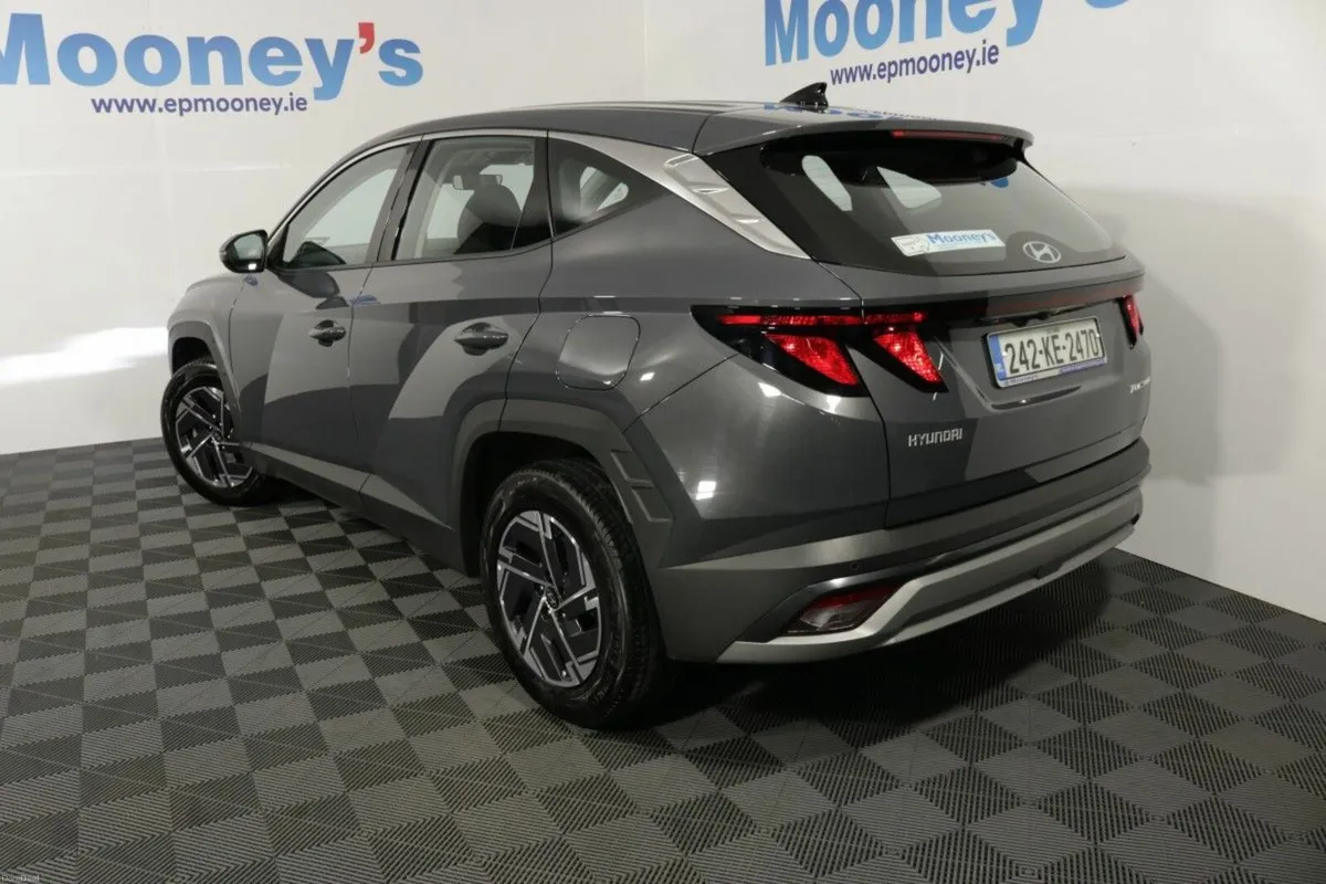 Hyundai Tucson Comfort Plus 1.6L Diesel SUV - Grea - Image 6