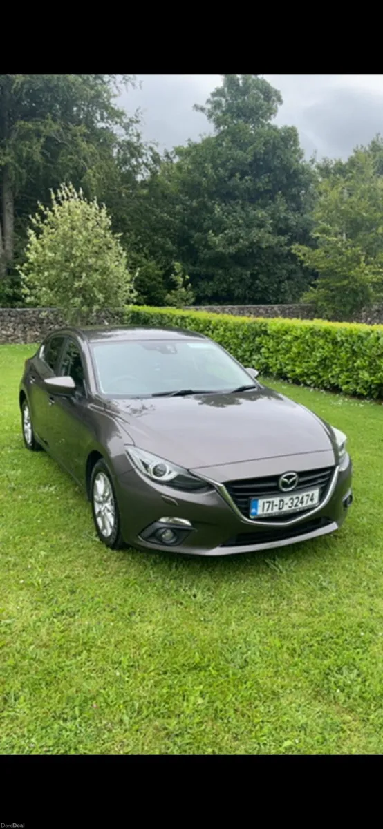 2017 MAZDA 3..""1.5 DIESEL"" EASY TO INSURE - Image 1