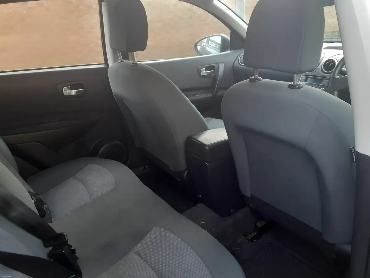 Nissan Qashqai 2012 - Image 2