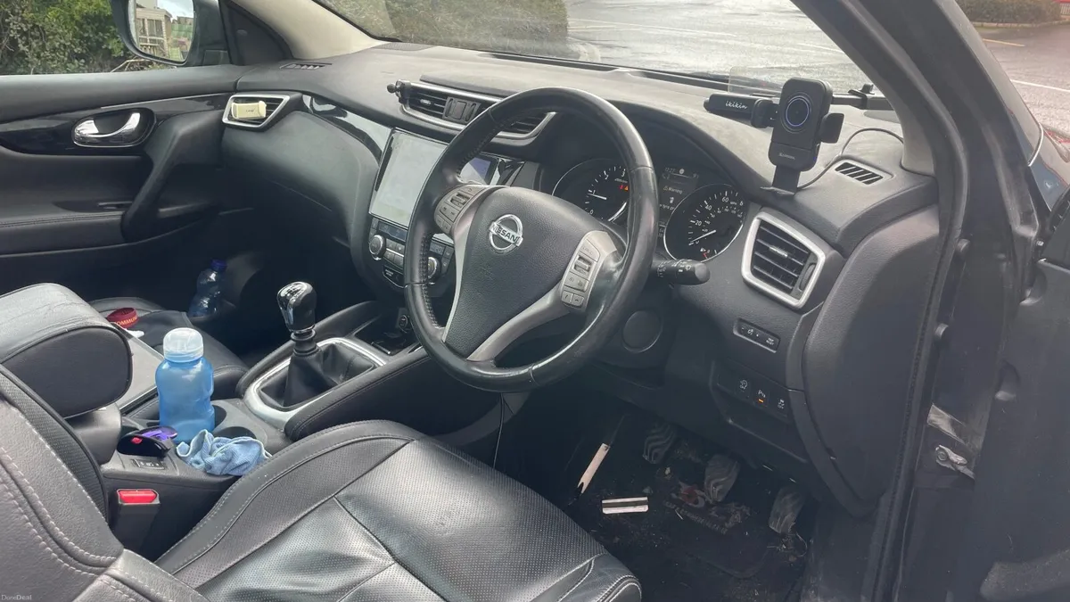 Nissan Qashqai 2014 DCI Tekna Full Spec - Image 3