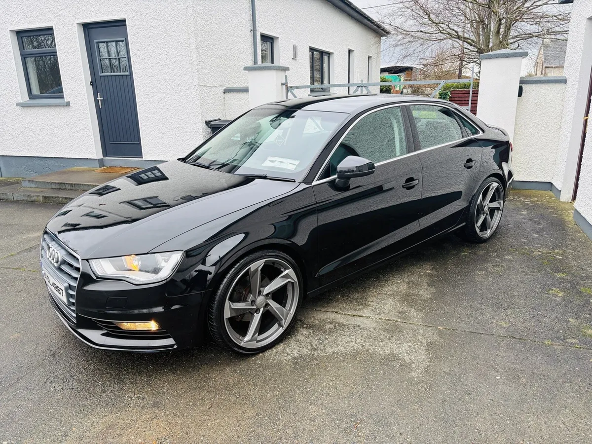 151 AUDI A3 SALOON SPORT 1.6 DIESEL €180 TAX - Image 3