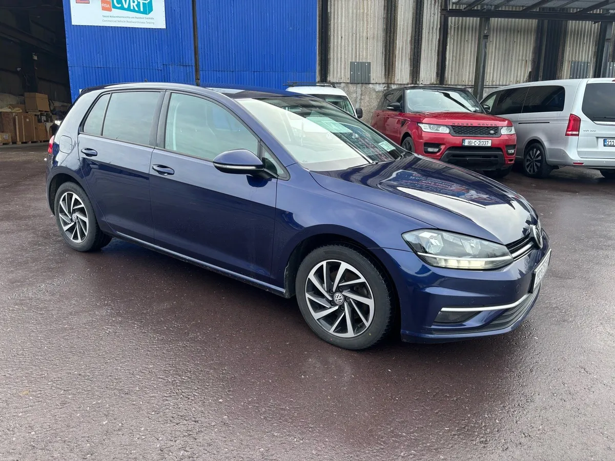 Volkswagen Golf - Image 1