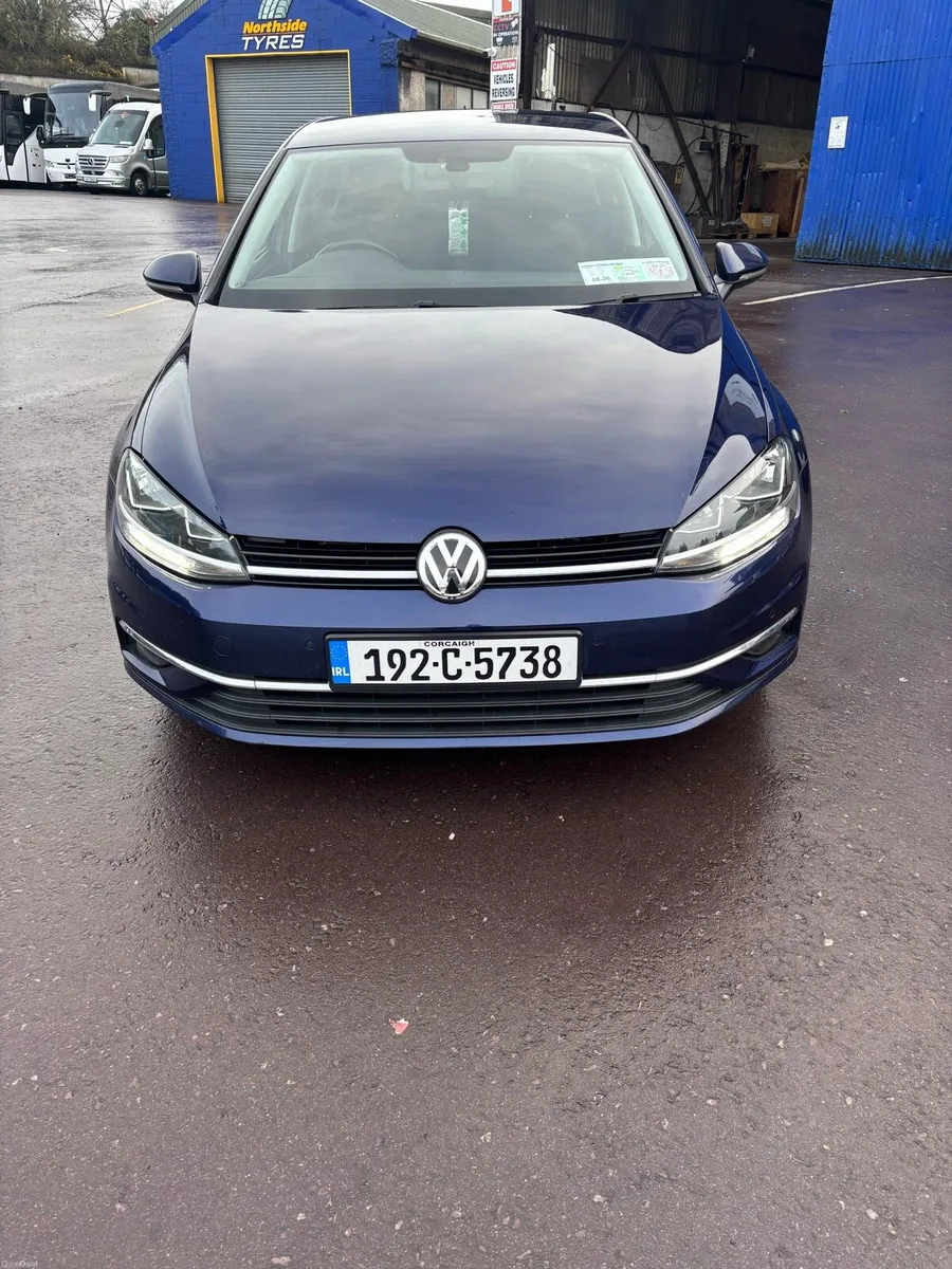 Volkswagen Golf - Image 2