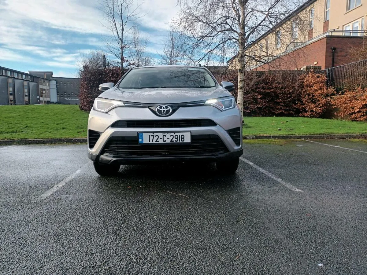 Toyota Rav 4 - Image 1