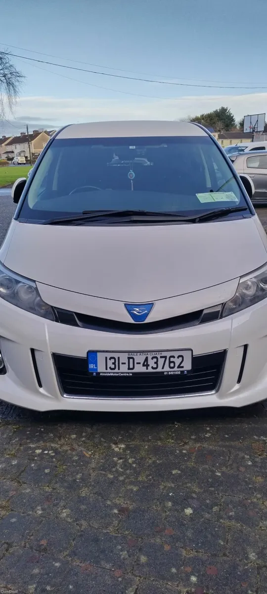 Toyota Estima 2013 - Image 1