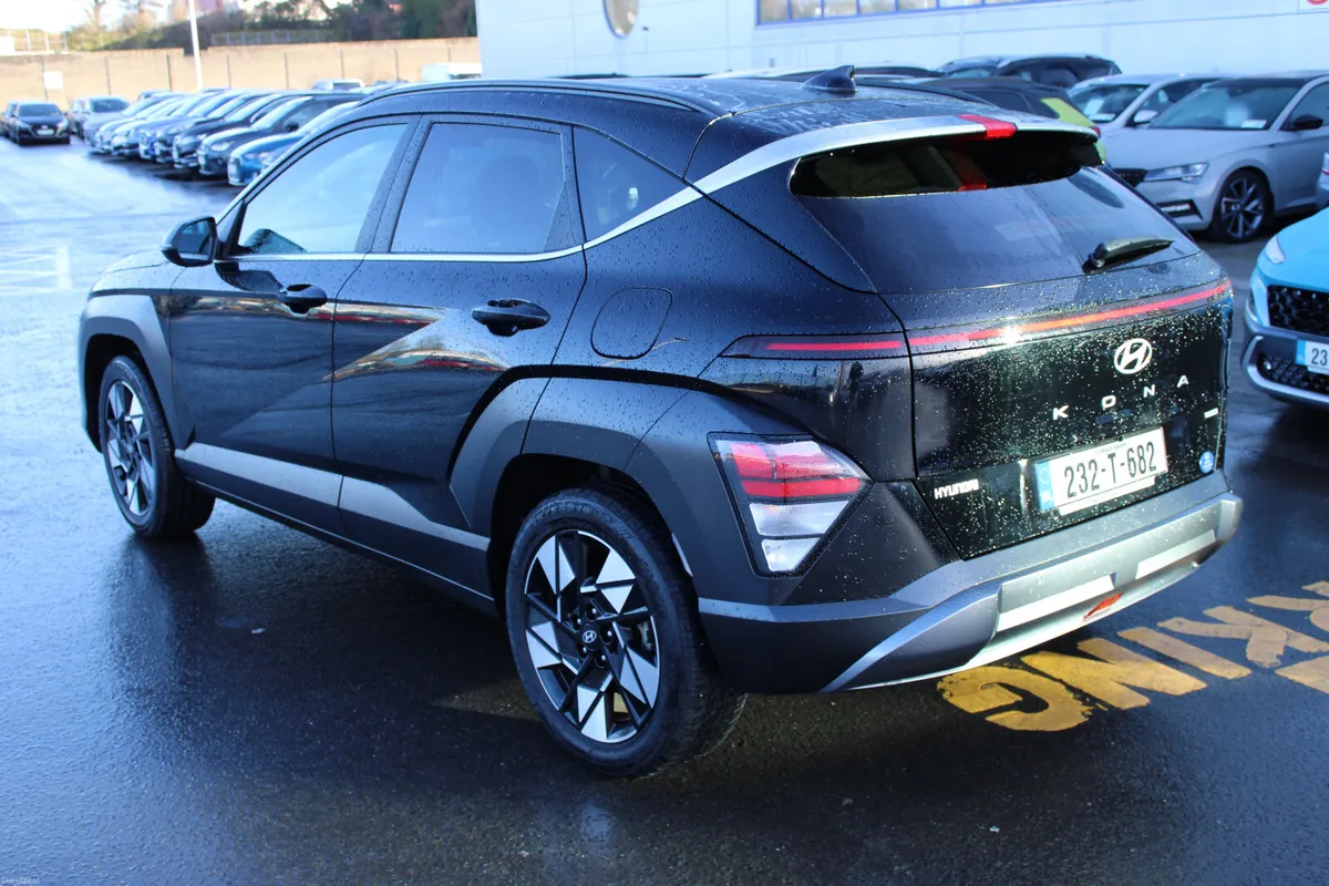 Hyundai KONA 2023 - Image 3