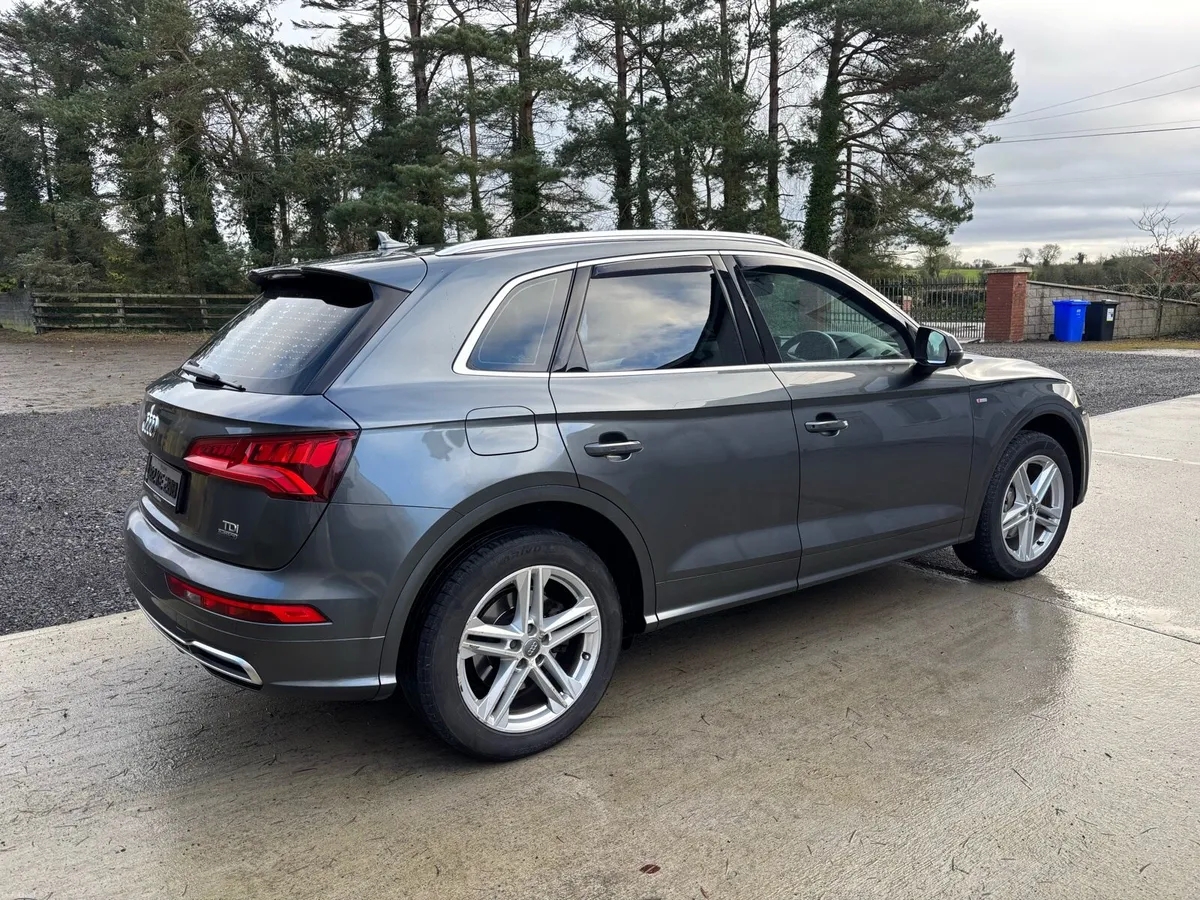 2018 Audi Q5 2.0L 190 Quattro S Line - Image 3