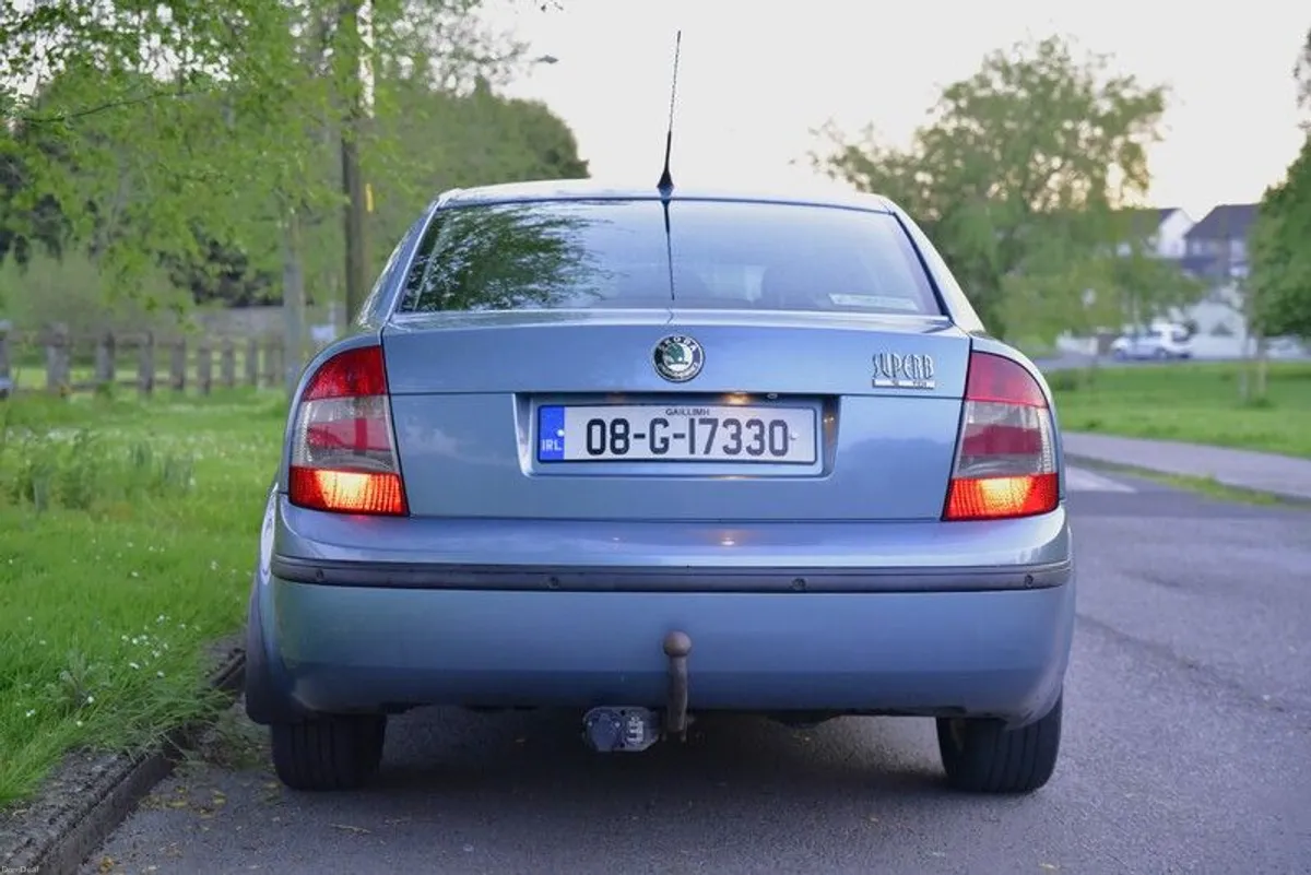 2008 Skoda Superb - Image 2