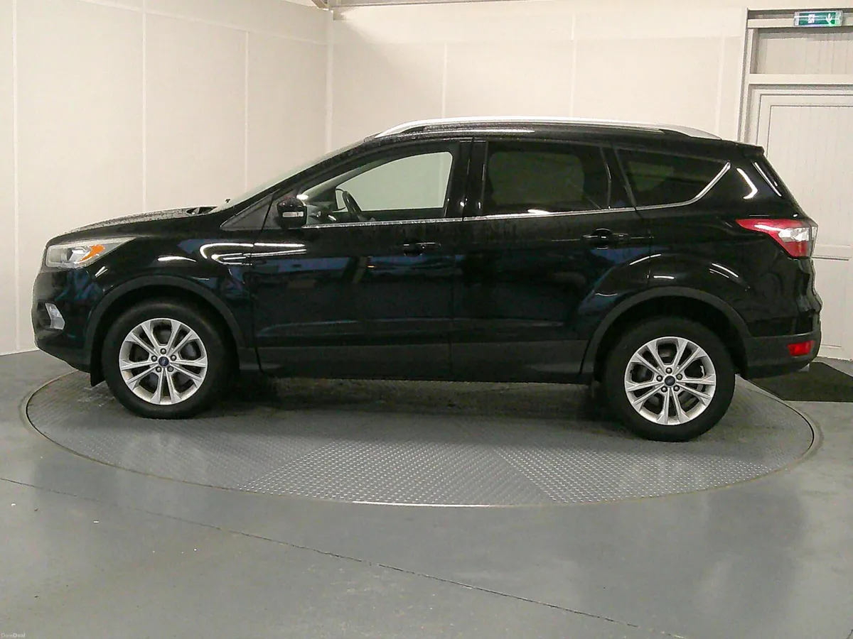 Ford Kuga 2017 - Image 4
