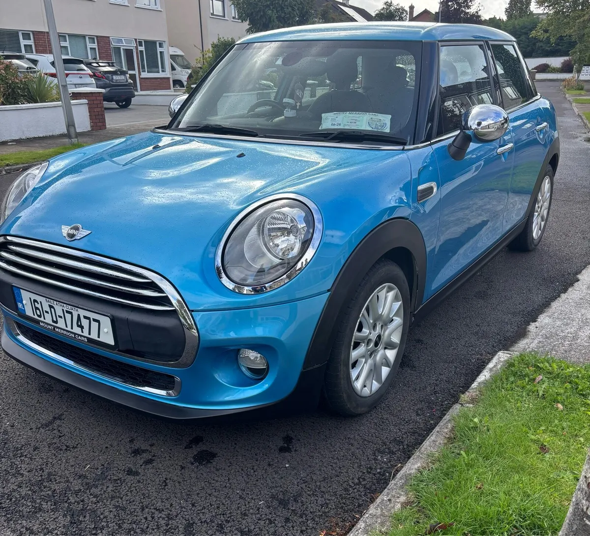Mini Cooper One - Image 1