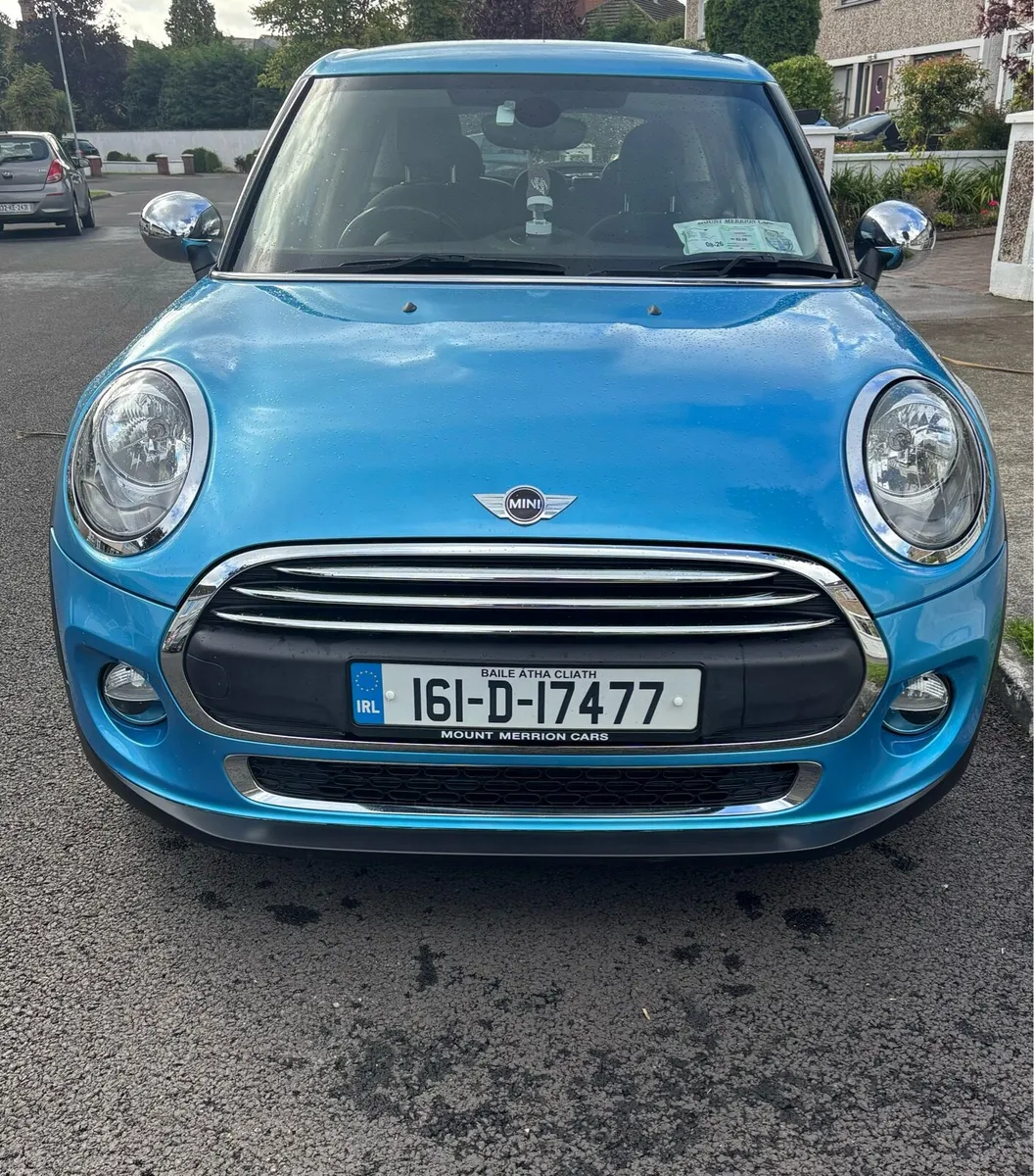 Mini Cooper One - Image 2
