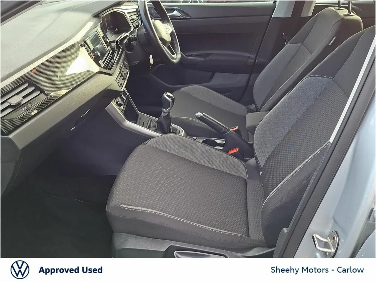 Volkswagen Polo 1.0TSI LIFE 5DR - Image 4
