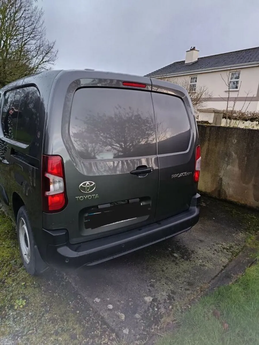 2022 Toyota Proace City 1.5 Diesel - Image 4