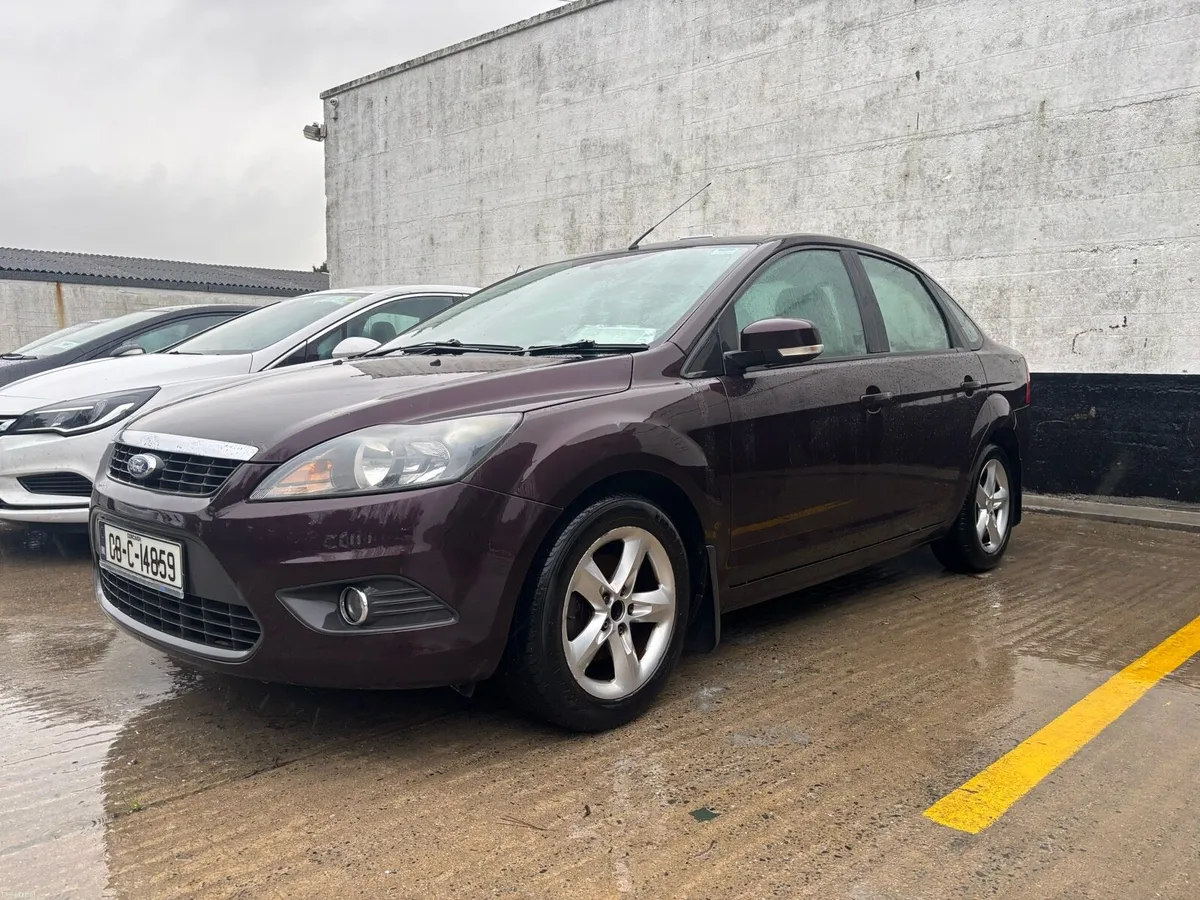 Ford Focus Zetec 1.6 Petrol - Image 2