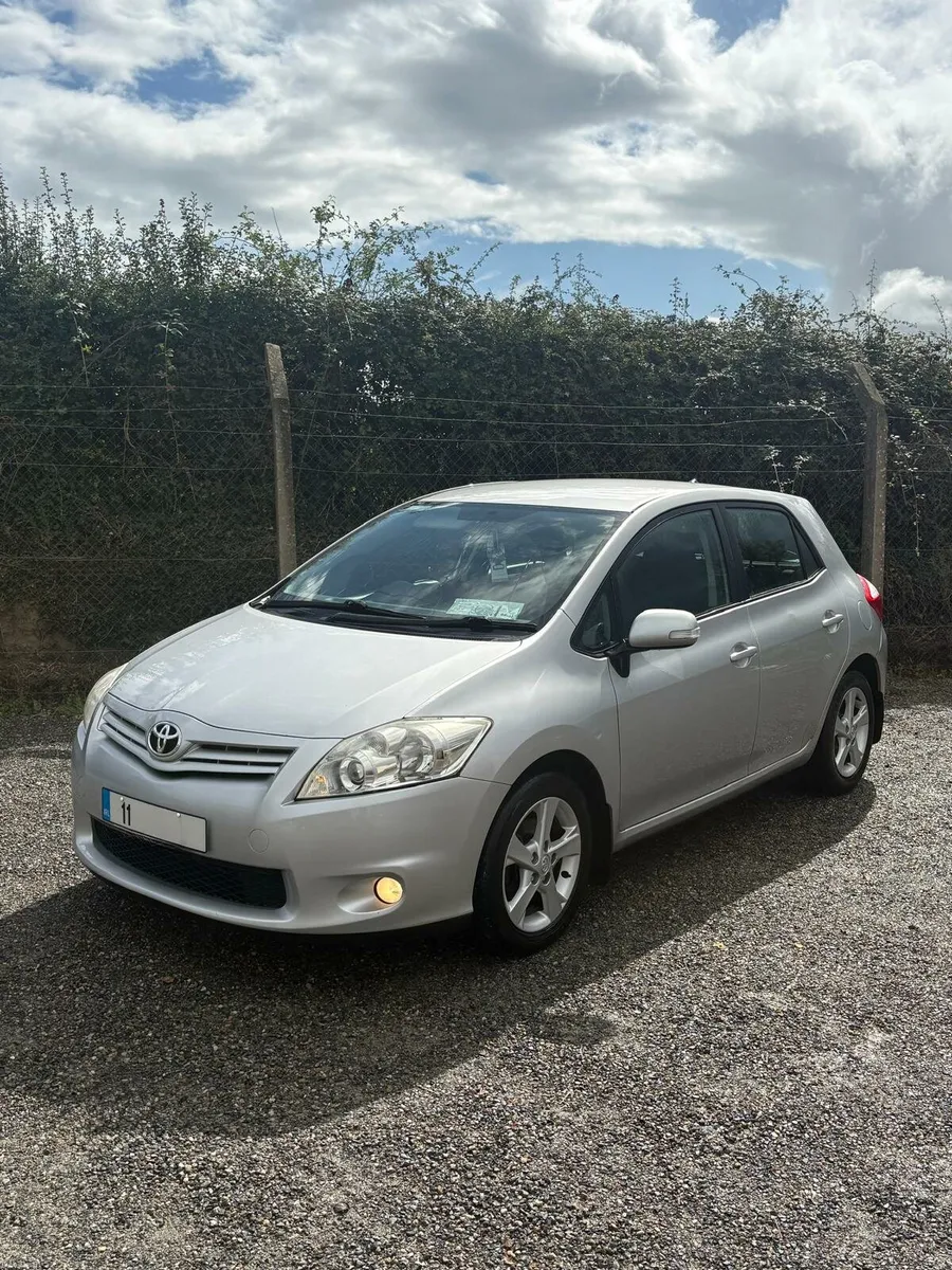 Toyota auris - Image 1