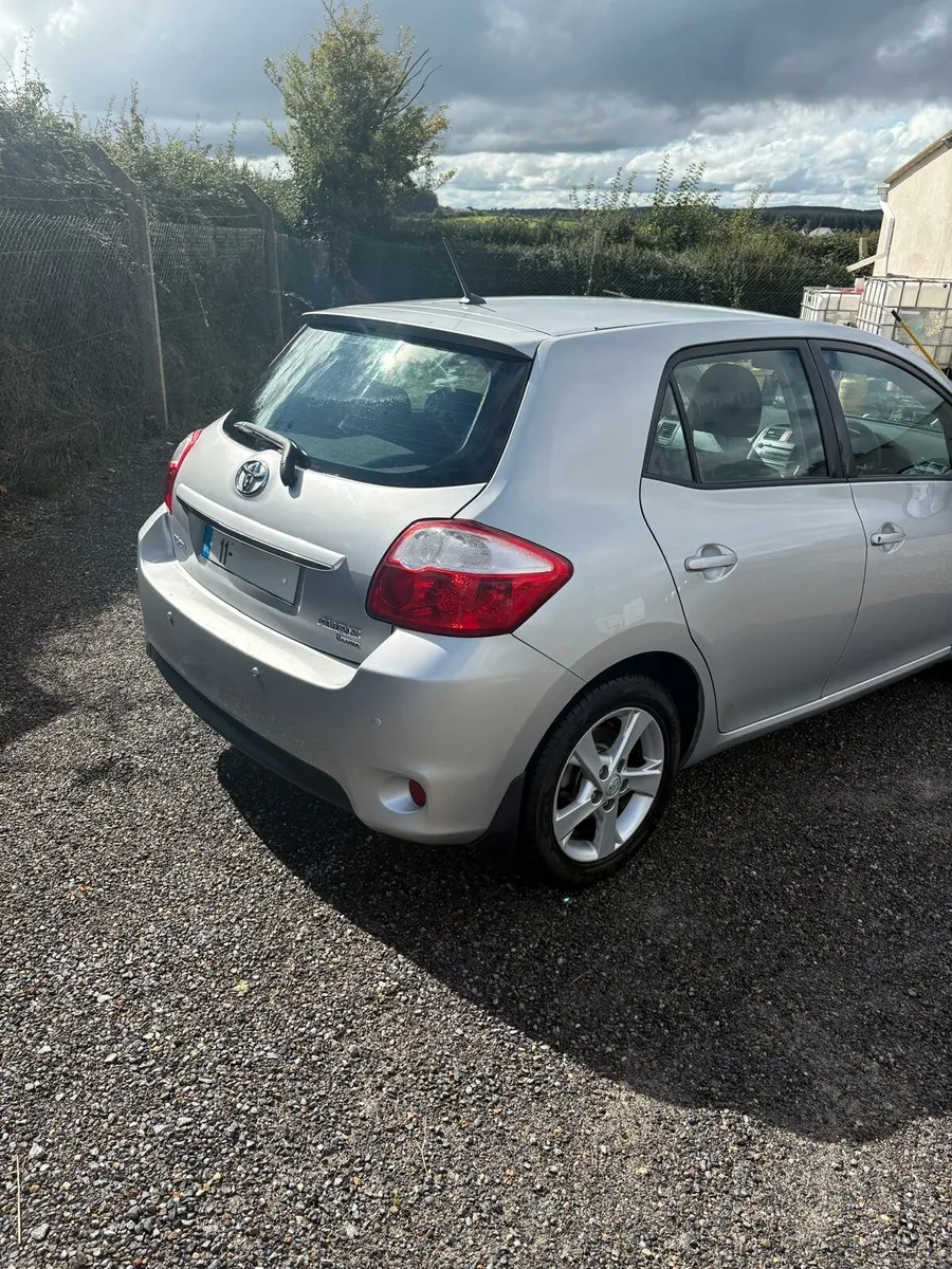 Toyota auris - Image 4