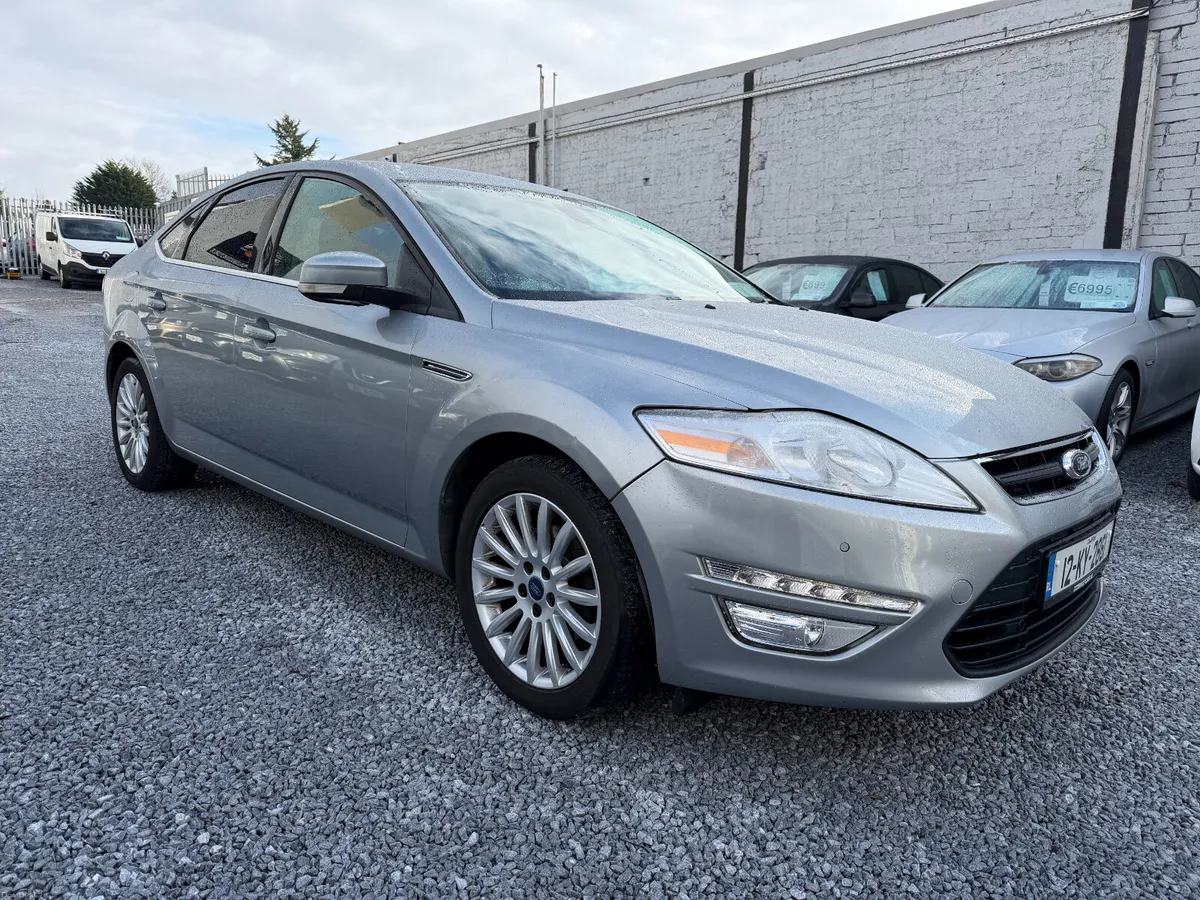 2012 Ford Mondeo 2.0 TDCI 140PS Zetec Business - Image 1