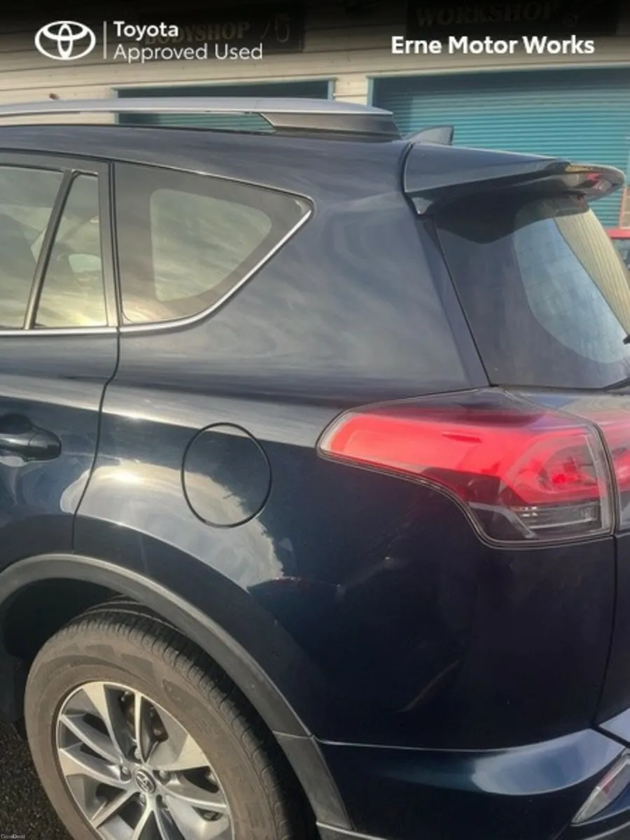 Toyota RAV4 RAV4 HYBRID LUNASPORT 2WD - Image 3