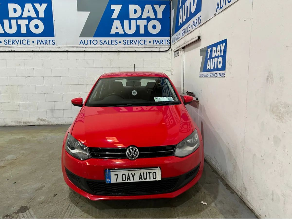 Volkswagen Polo DBA-6RCBZ 5DR AUTO - Image 2
