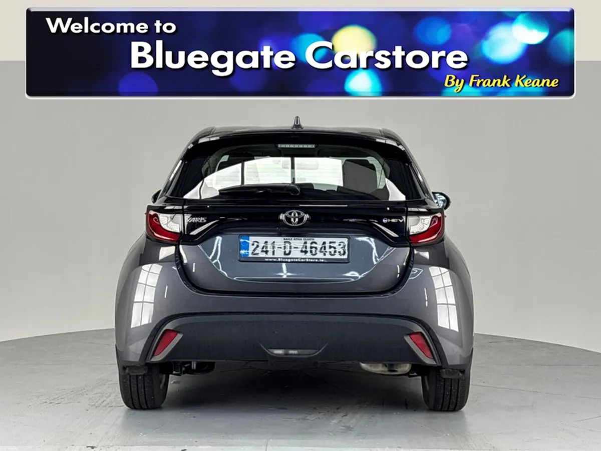 Toyota Yaris HYBRID LUNA**SEMI DIGITAL DASH**KEYLE - Image 3