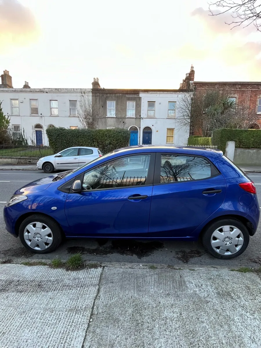 Mazda Mazda2 2008 - Image 3