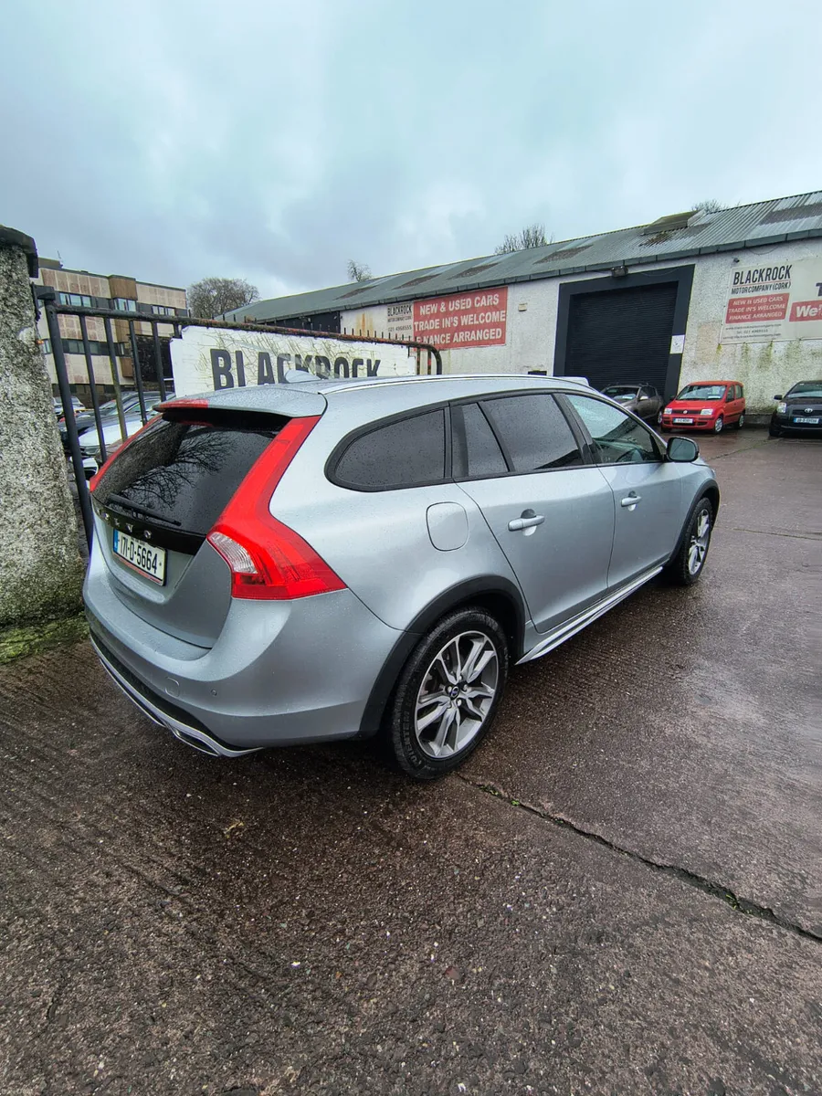 Volvo V60 2017 - Image 3