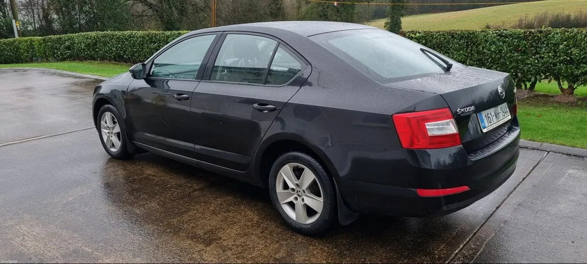 161 Skoda Octavia 1.6 TDi NCT + Taxed - Image 4