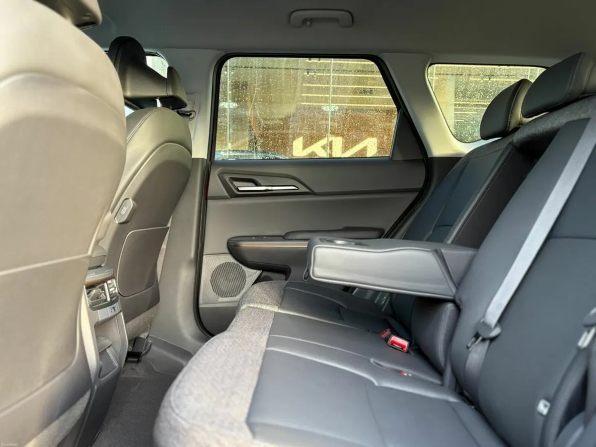 Kia EV5 Earth 2 ( Range 530km ) - Image 4