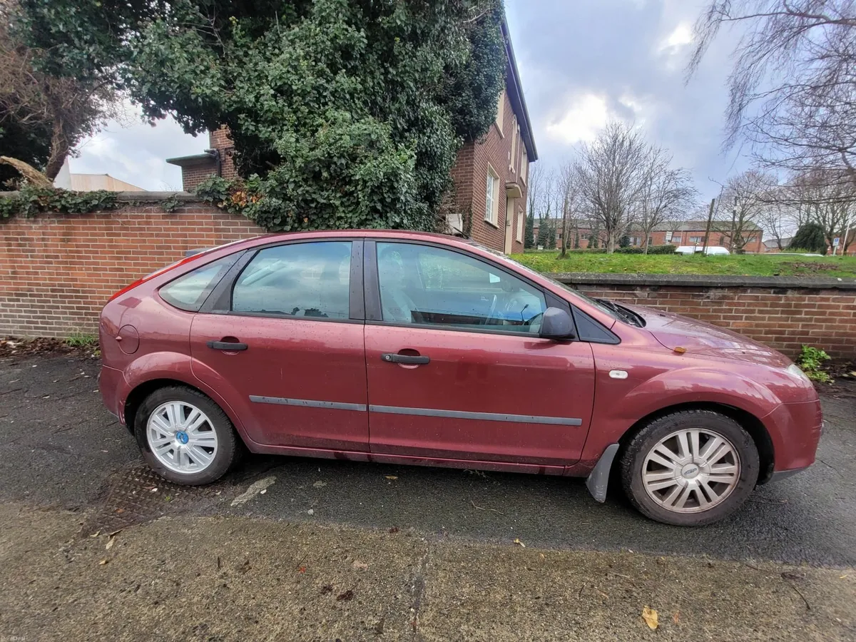 Ford Focus 2005 - Image 4