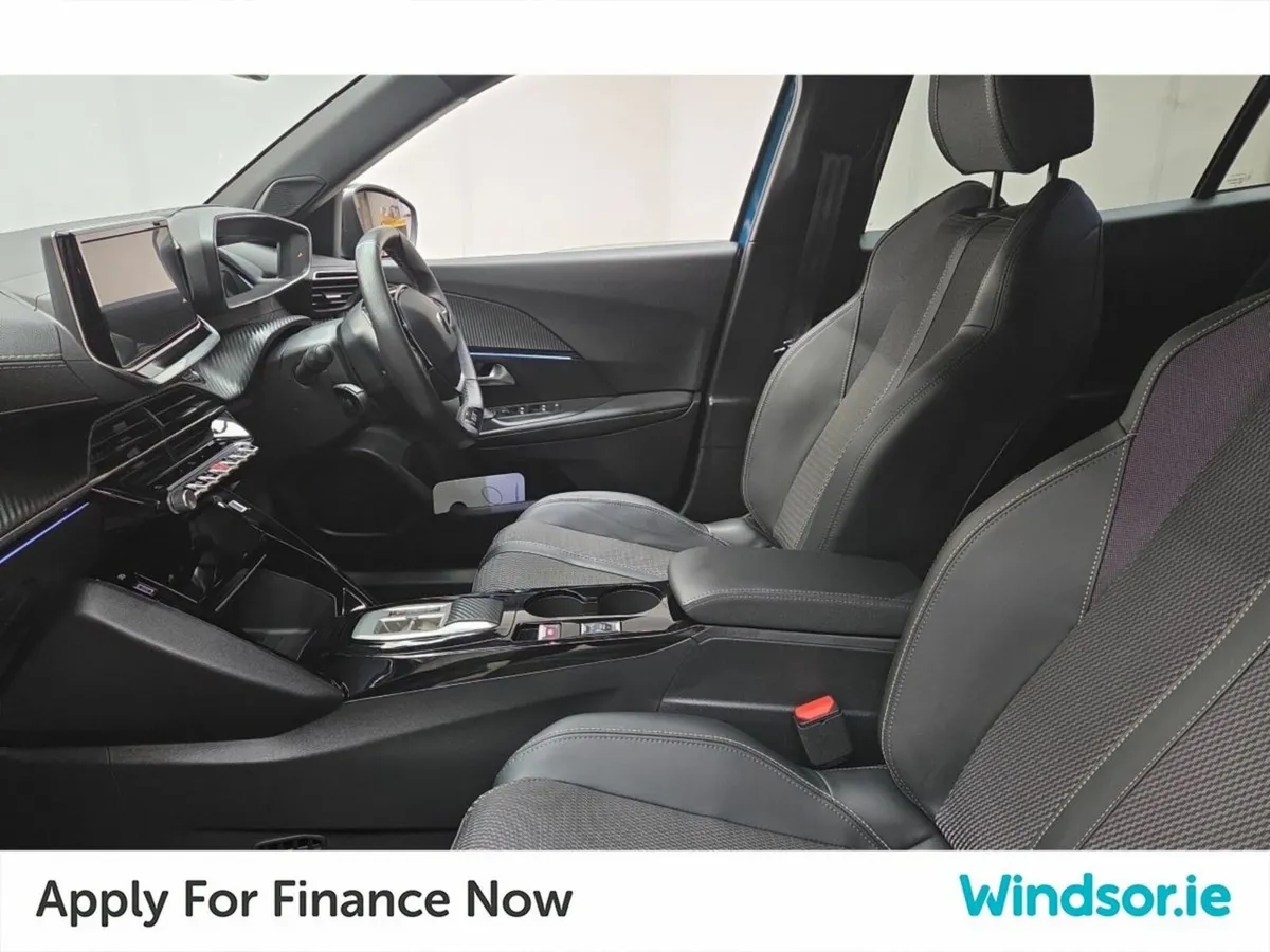 Peugeot 2008 GT 50kWh EV - Image 4