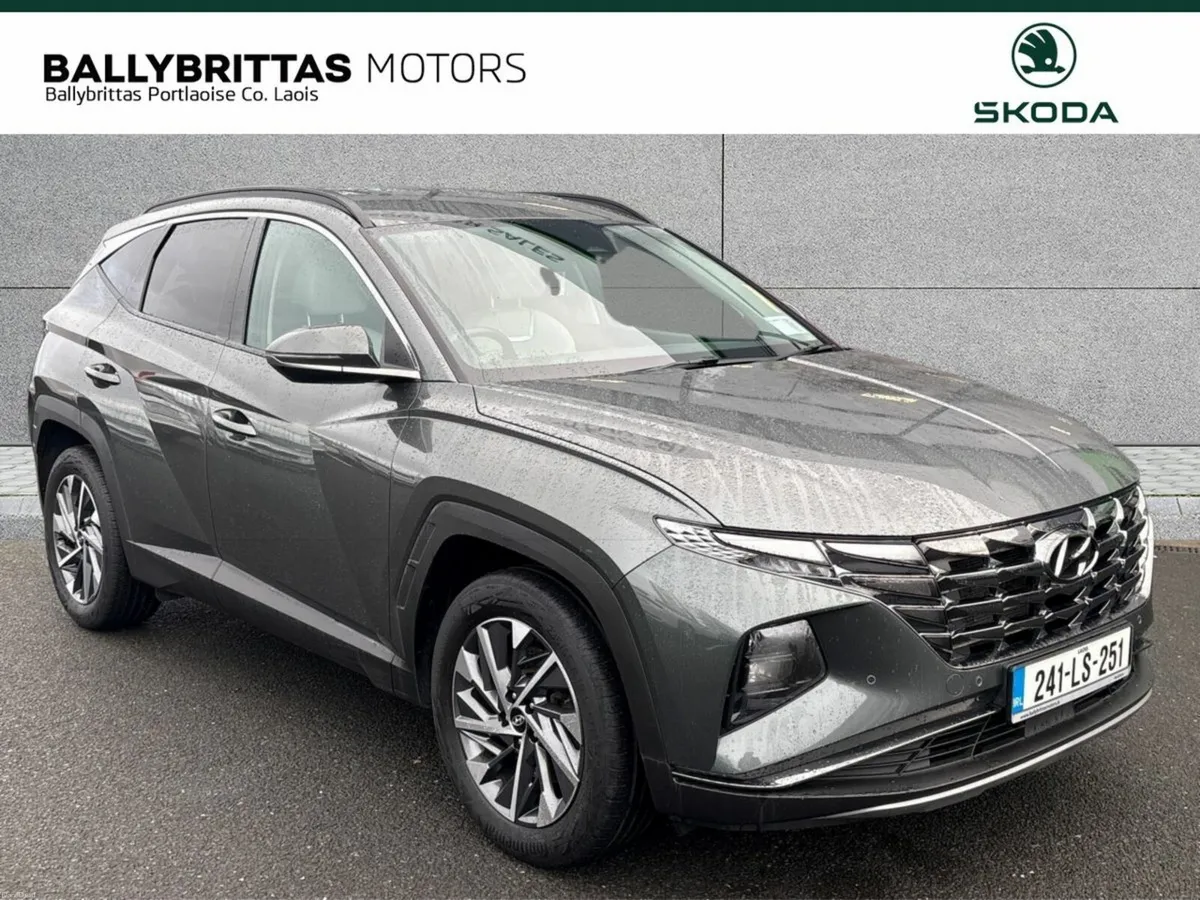 Hyundai Tucson 2WD Executive Plus - Image 1