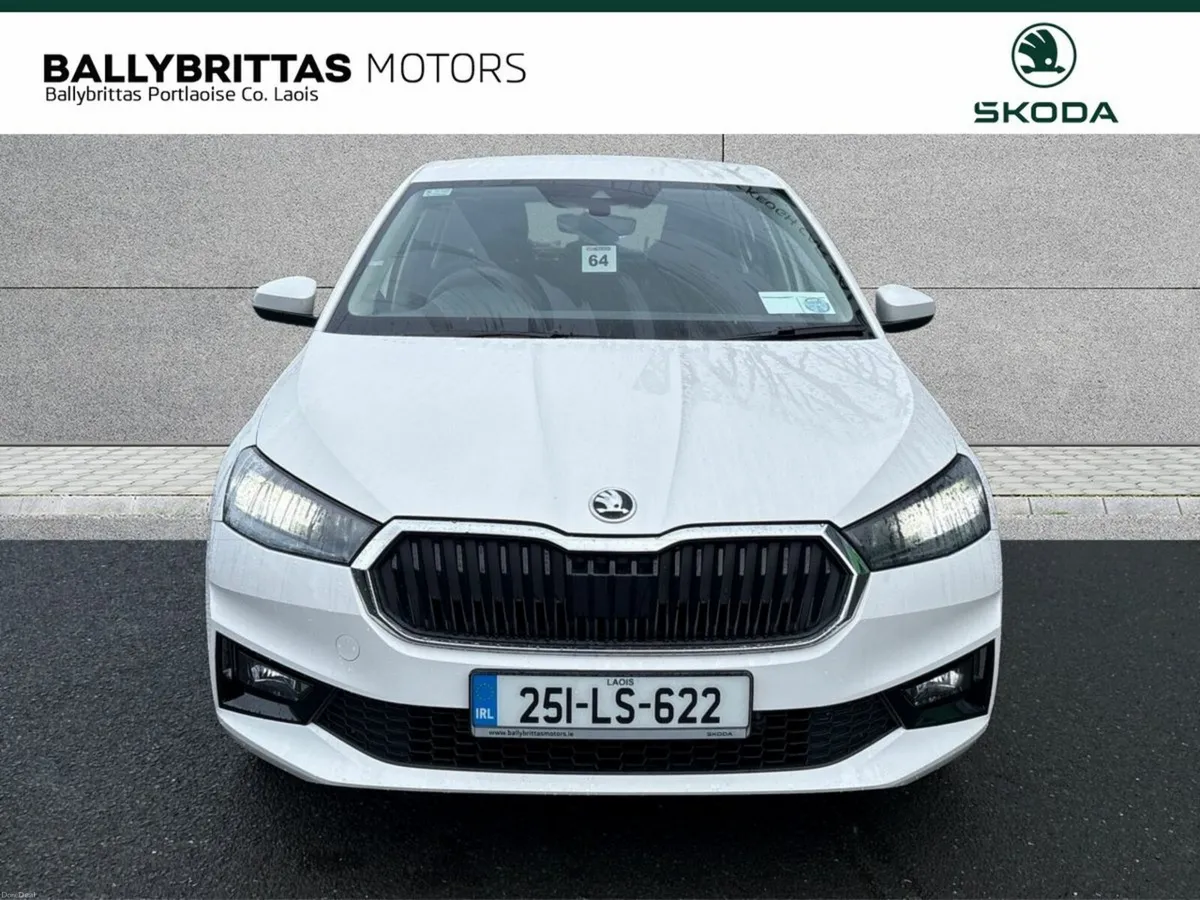 Skoda Fabia  ESSENCE 1.0MPI 80HP - Image 3