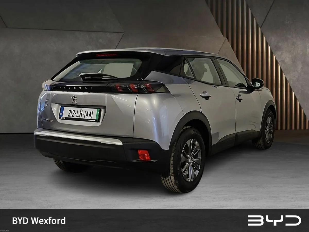 Peugeot 2008 (DEPOSIT TAKEN)Electric 136 bhp (50 k - Image 3