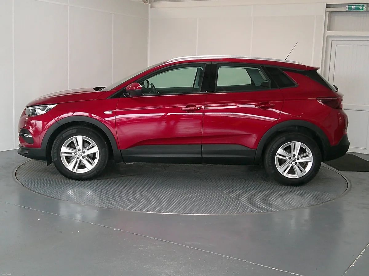 Vauxhall Grandland X 2020 - Image 4