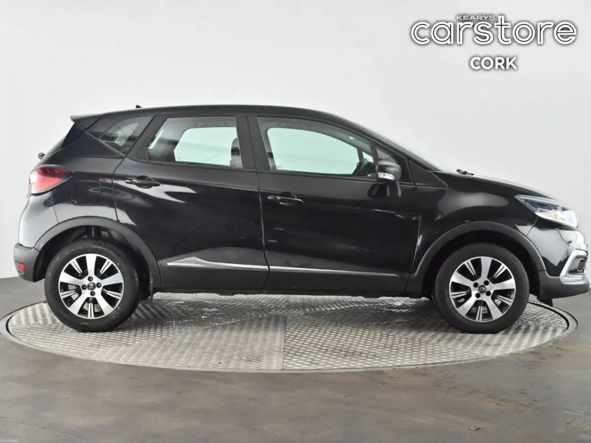 Renault Captur Tce 90 EXPRESSION+ - Image 2
