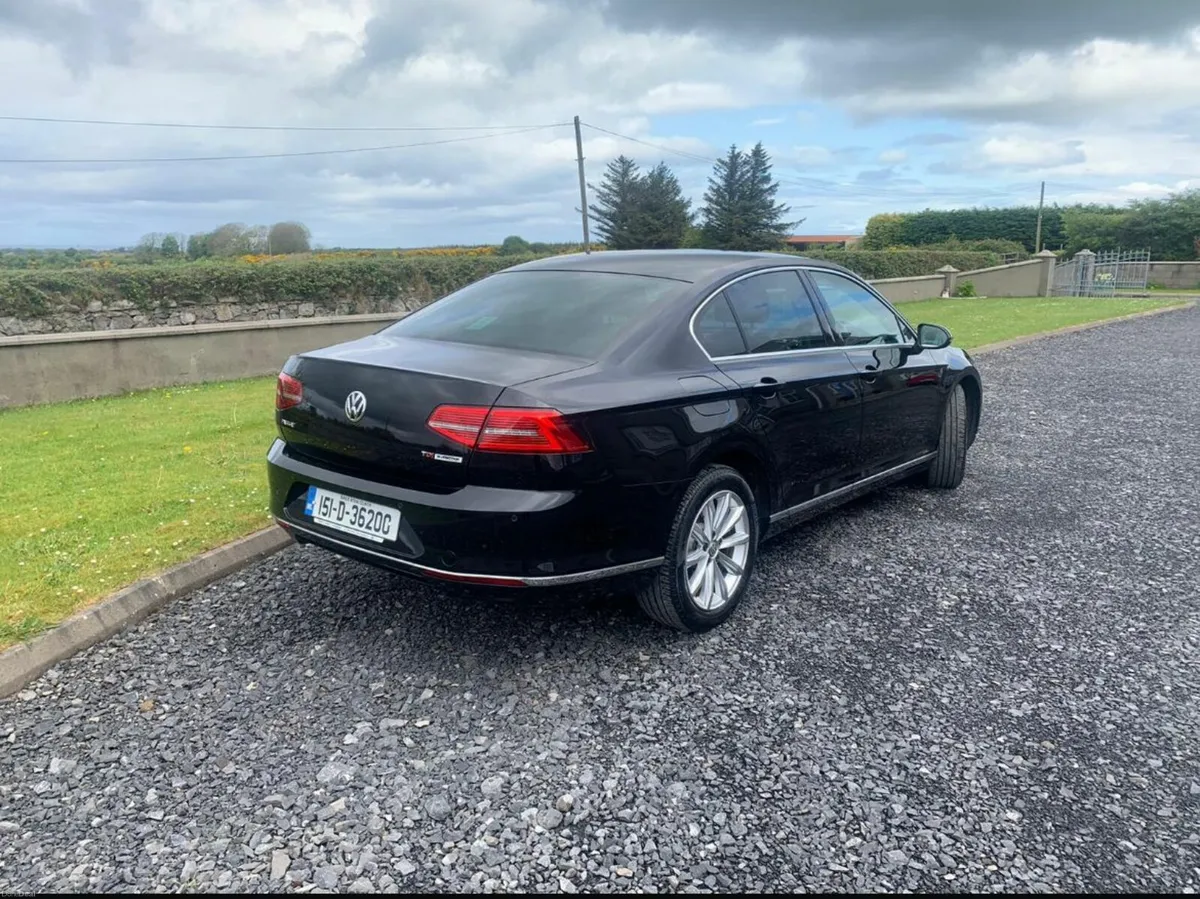 Volkswagen Passat 2015 - Image 4