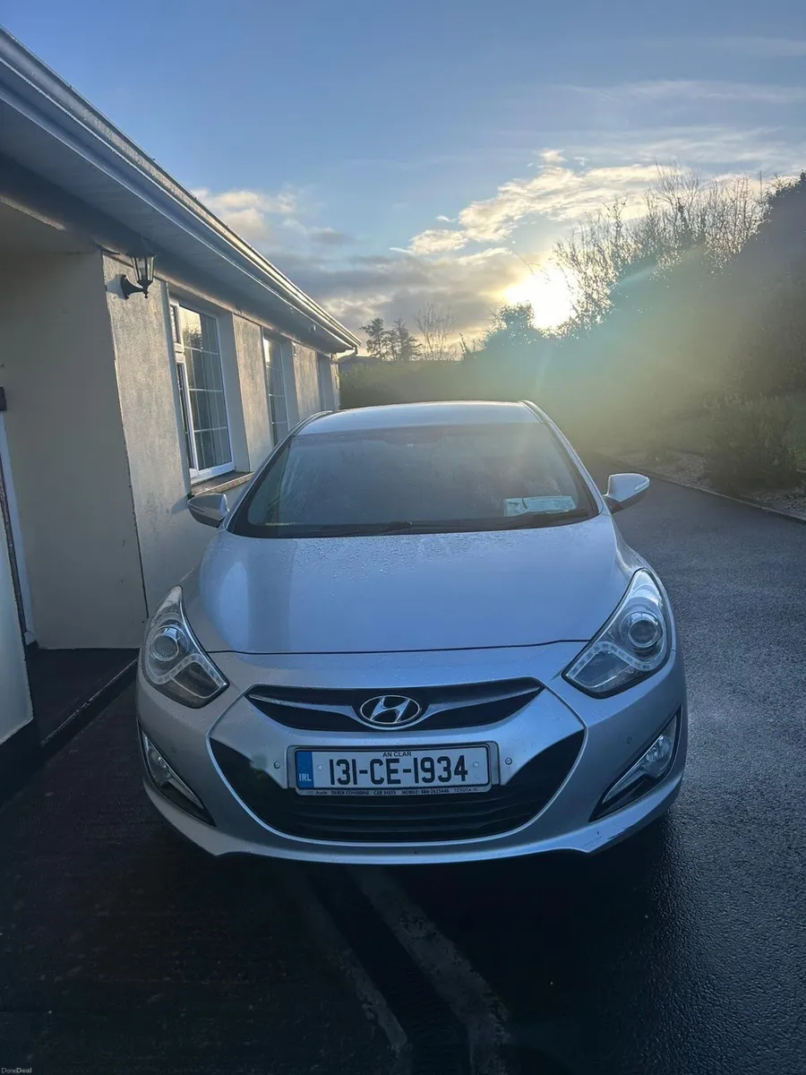 Hyundai i40 2013 - Image 2