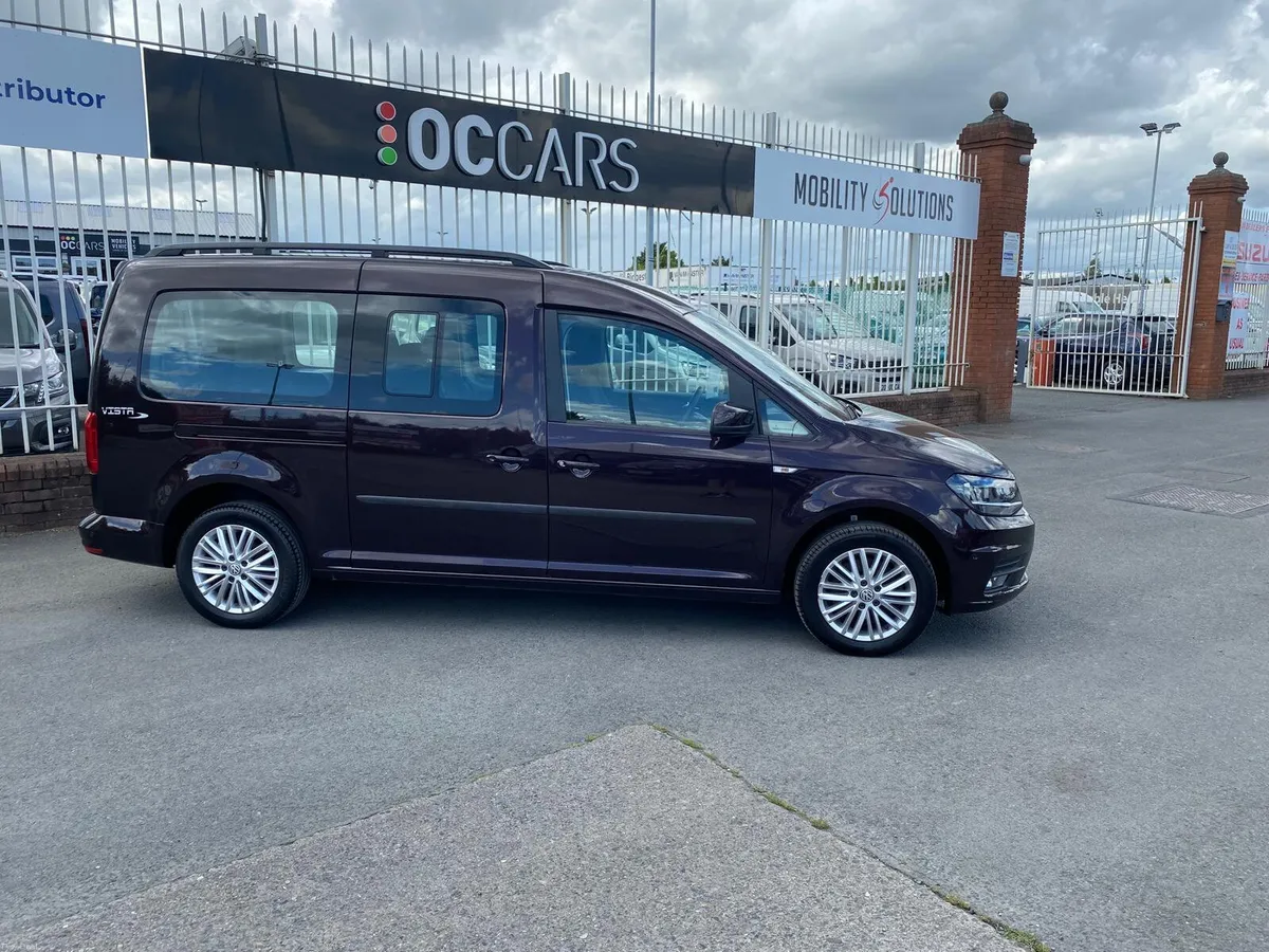 2017 Volkswagen Caddy Drive from wheelchair - Image 2