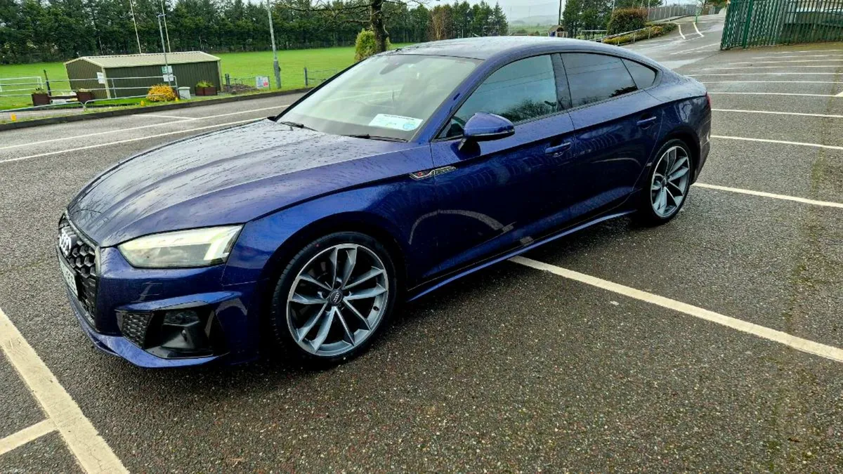 Audi A5 - Image 1