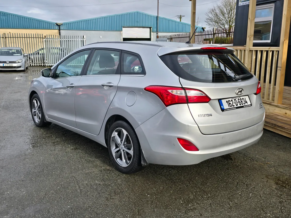 162 HYUNDAI i30 *1.6Crdi*DELUXE TOURER* - Image 3