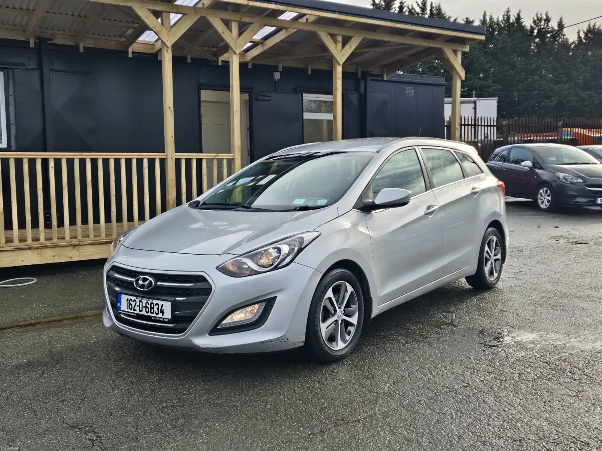 162 HYUNDAI i30 *1.6Crdi*DELUXE TOURER* - Image 1