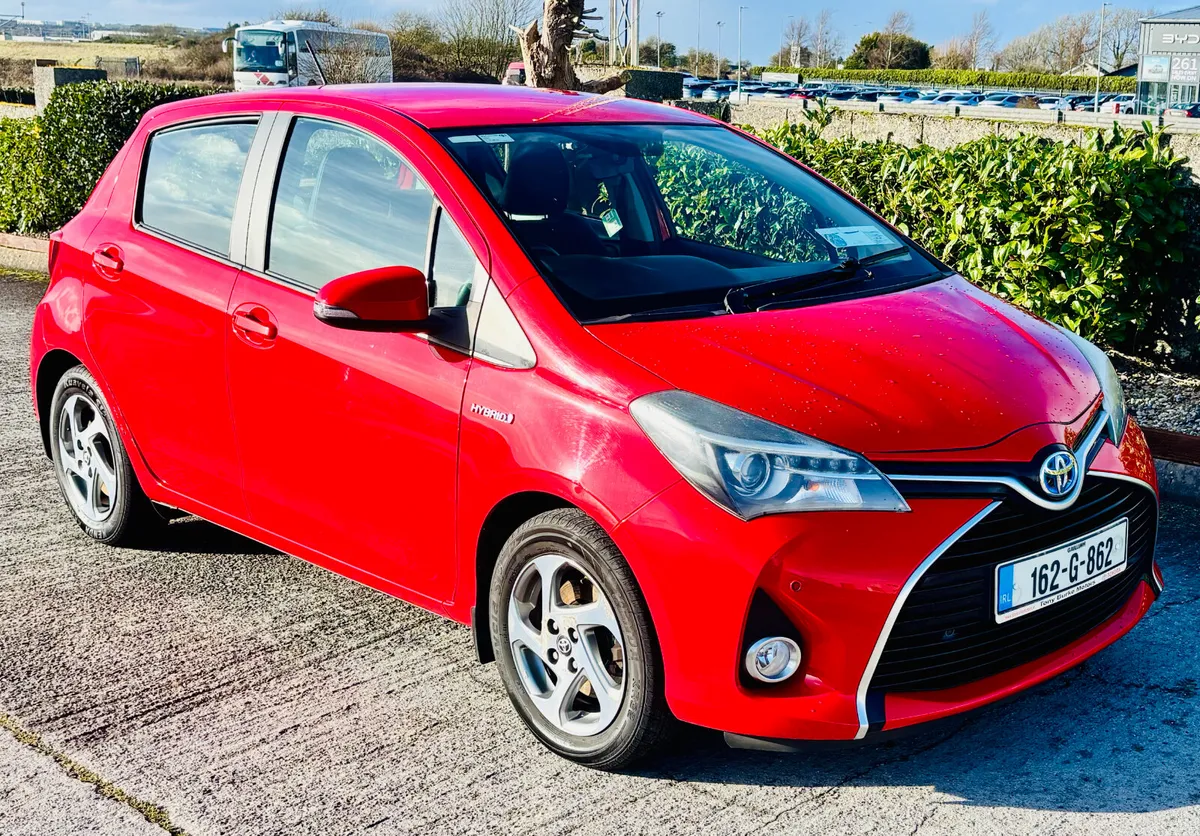 Toyota Yaris 2016 HYBRID AUTO IRISH CAR - Image 1